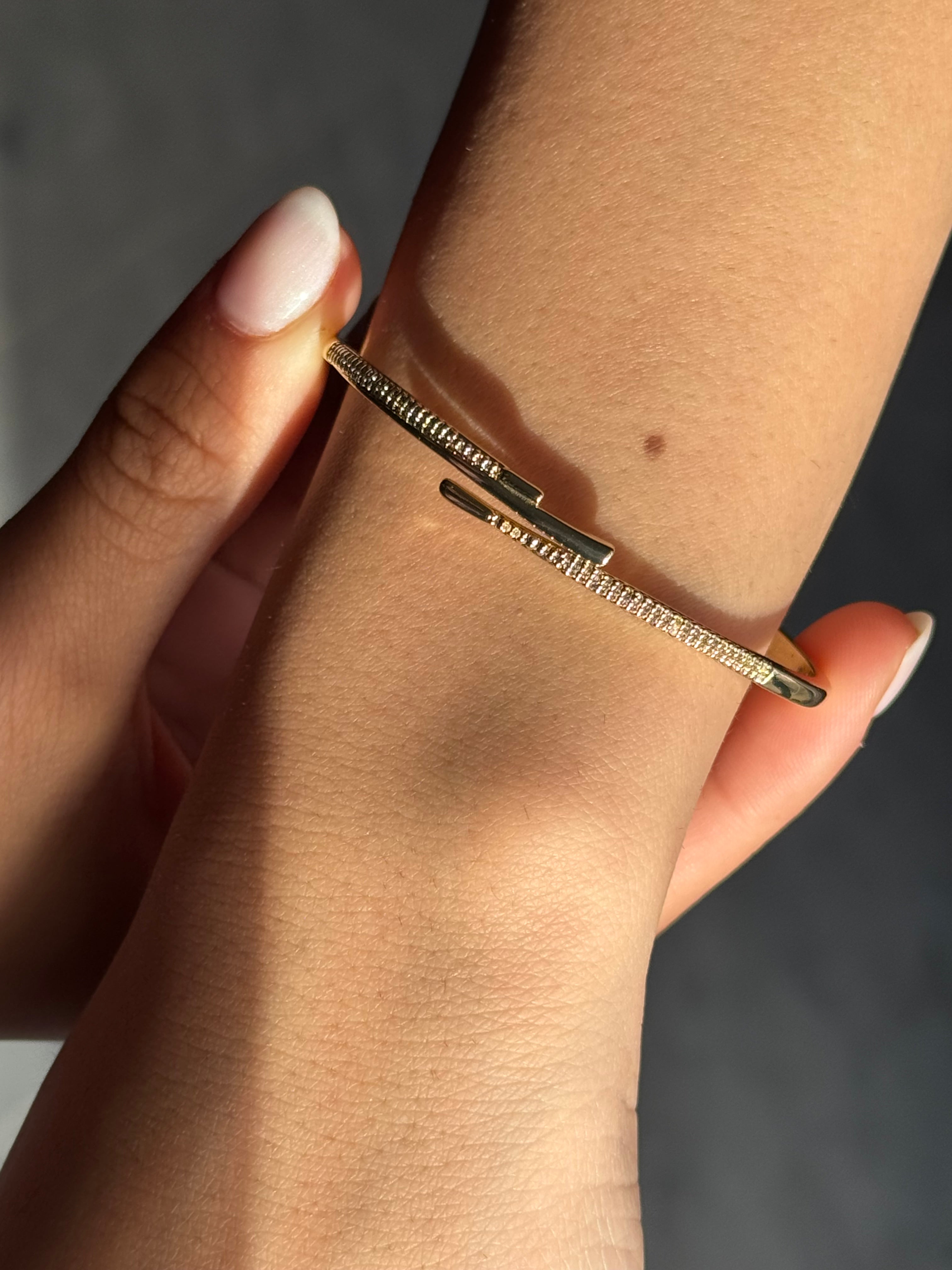 Line Bangle