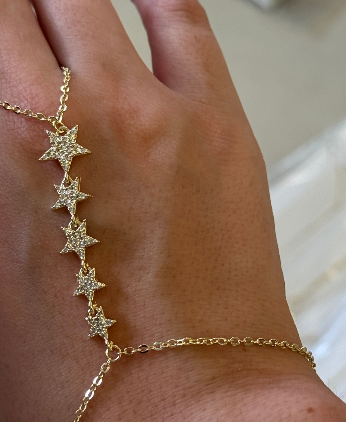 Starry handchain